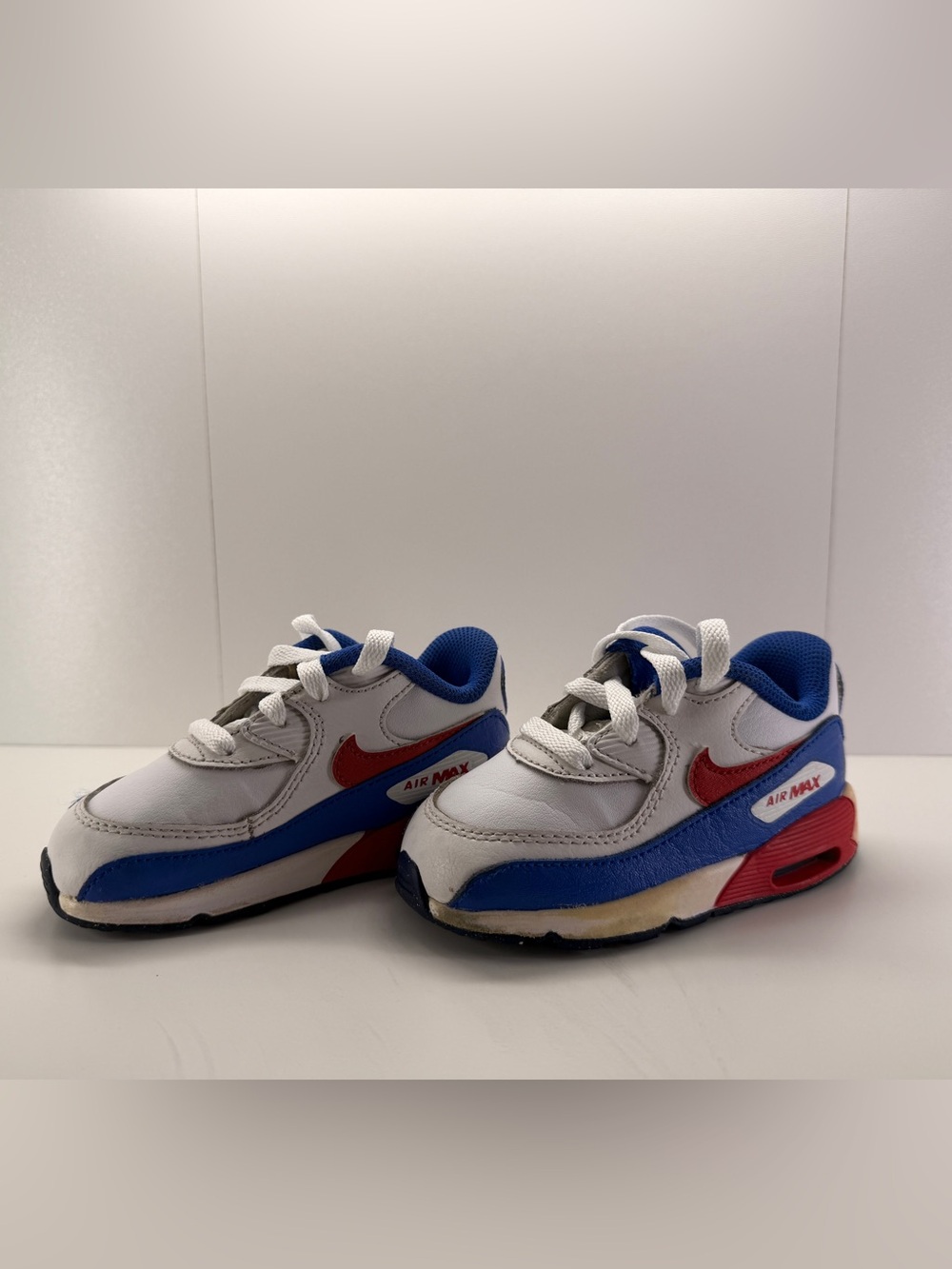 Nike Kids Air Max Sneakers in White, Blue & Red